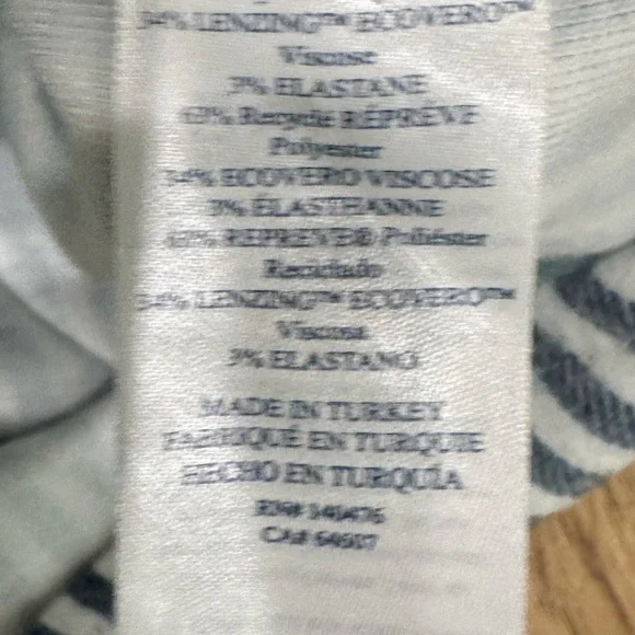 FAHERTY Legend sweater shirt navy blazer stripe medium $168 SUPER SOFT - Picture 9 of 10